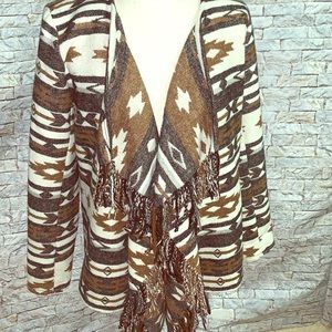 size L Aztec vibe cardigan